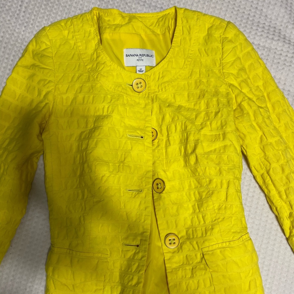 Petite Yellow Jacket